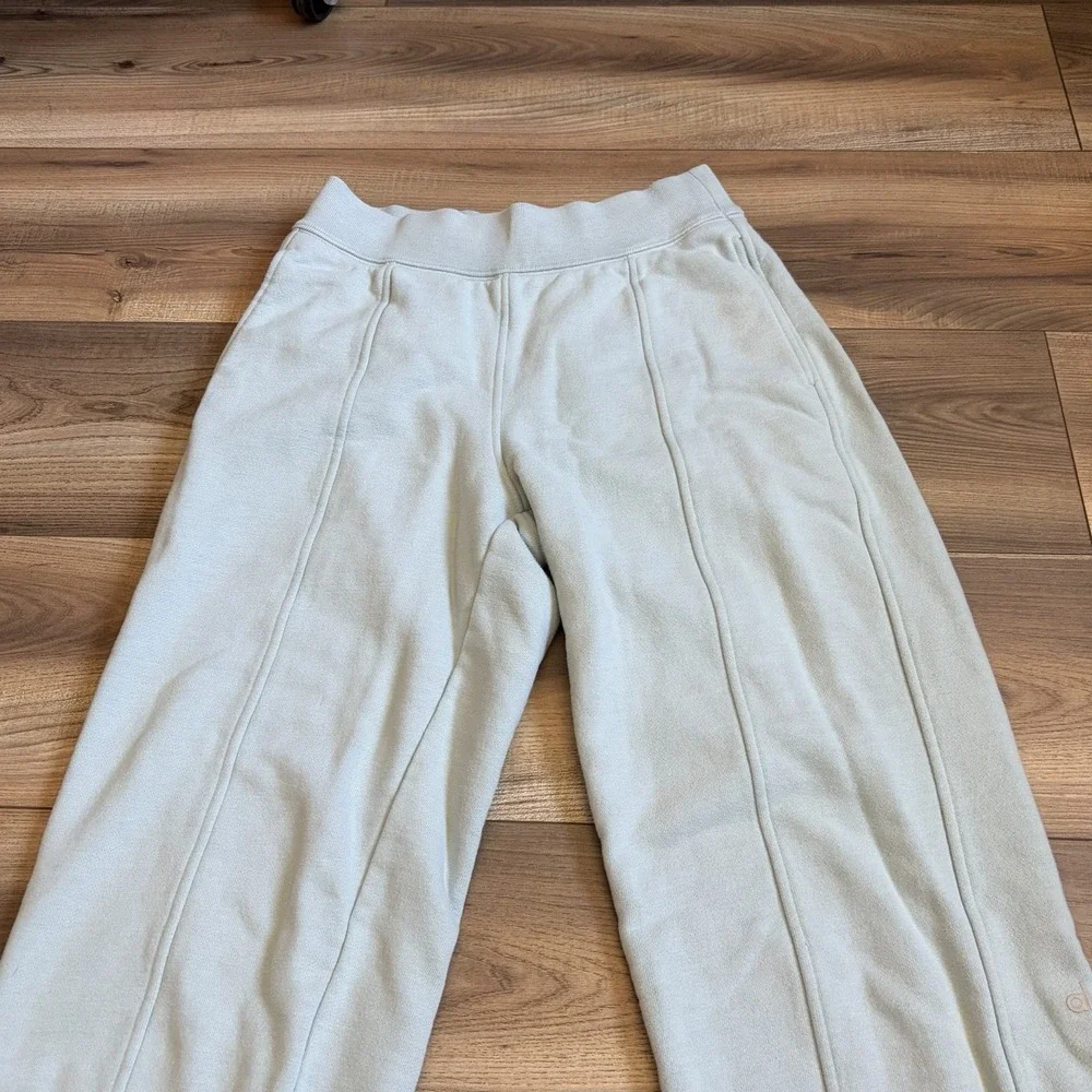 Alo Yoga Womens High Waist Free Time Straight Leg Sweatpants In Chalk Blue S